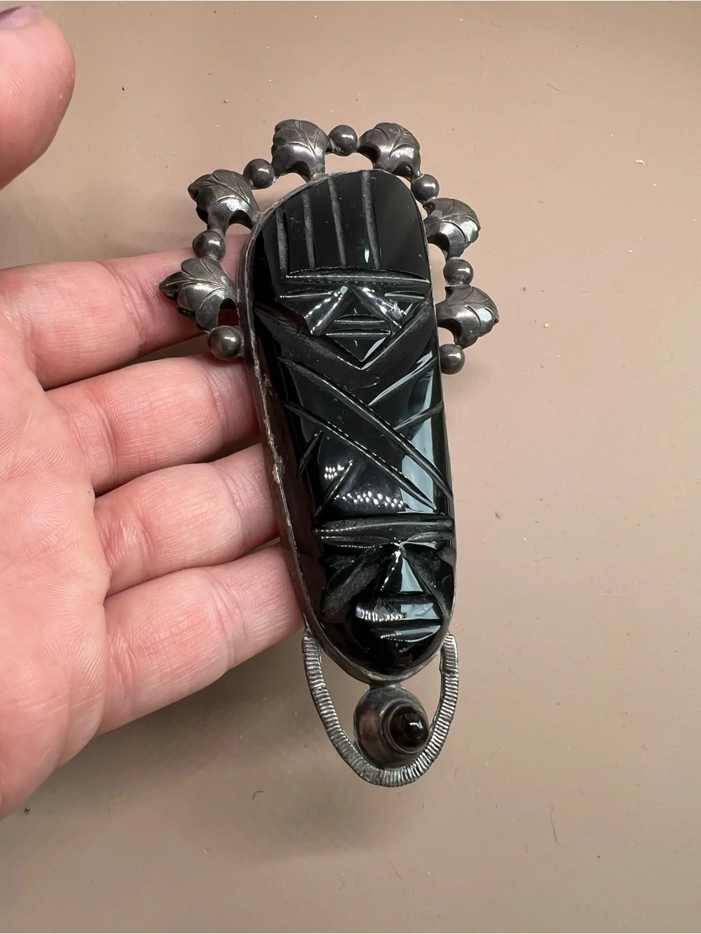 VTG mid-century Mexican sterling silver hand-carved black onyx or obsidian pin
